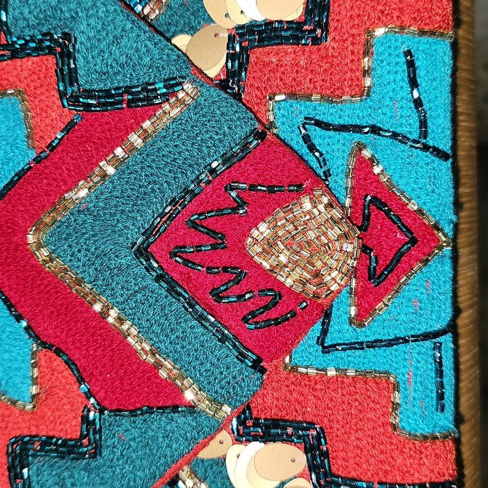 Handcrafted Beaded Purse - Picture 2 of 6